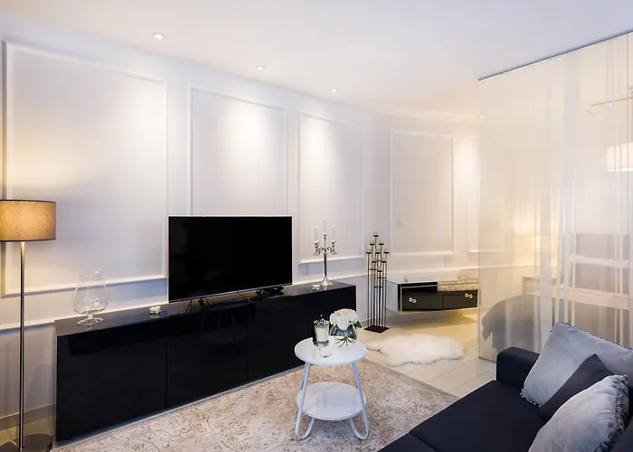 Luxury Arc Apartament